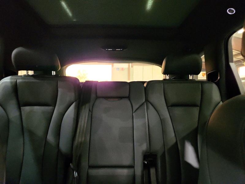 Photo 10 from auction – 2021 AUDI Q7 with VIN WA1AXAF74MD021548