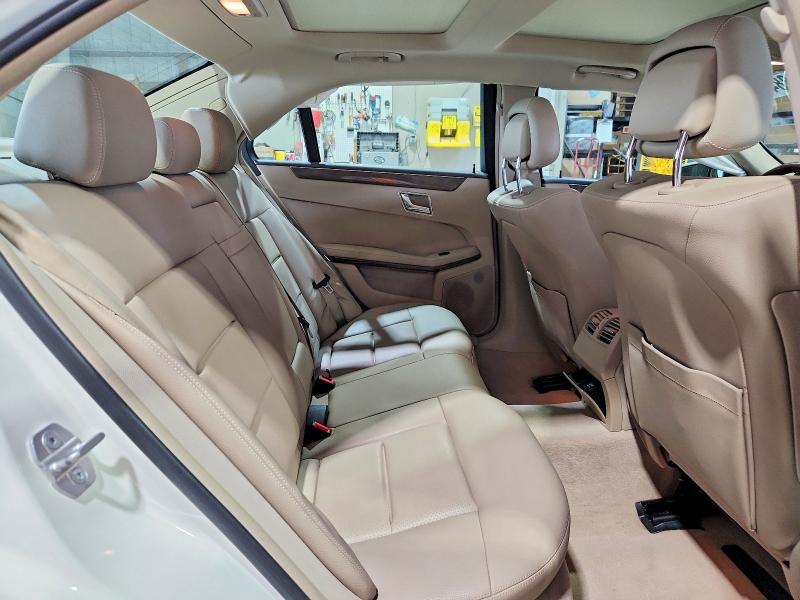 Photo 10 from auction – 2011 MERCEDES-BENZ E with VIN WDDHF8HB1BA395900