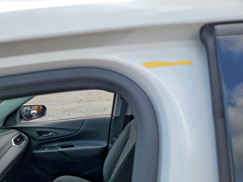 Photo 13 from auction – 2020 CHEVROLET EQUINOX with VIN 2GNAXUEV2L6139030