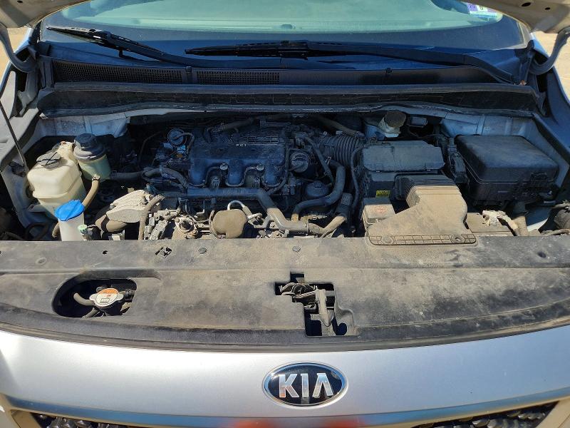 Photo 12 from auction – 2017 KIA SEDONA with VIN KNDMB5C16H6281923