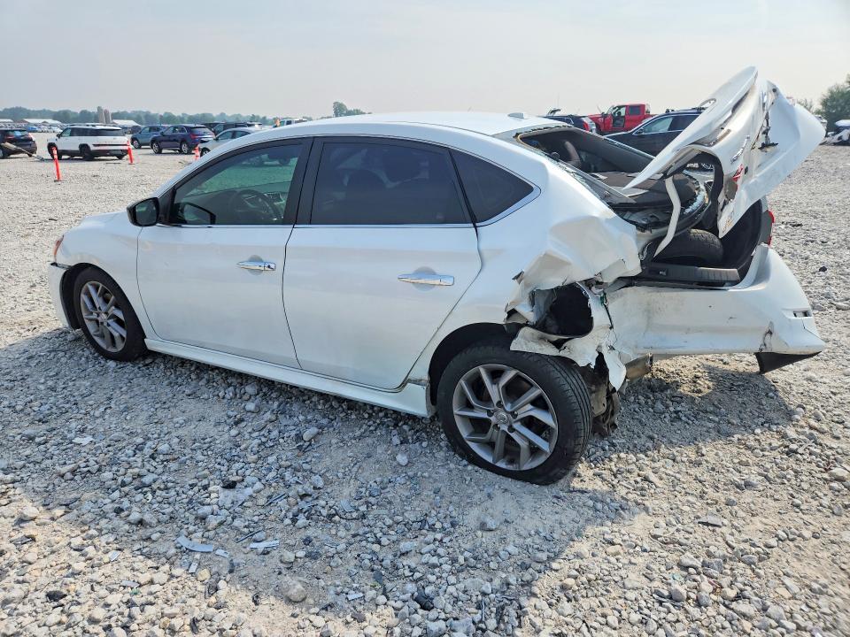 Photo 2 from auction – 2015 NISSAN SENTRA with VIN 3N1AB7AP8FY339254