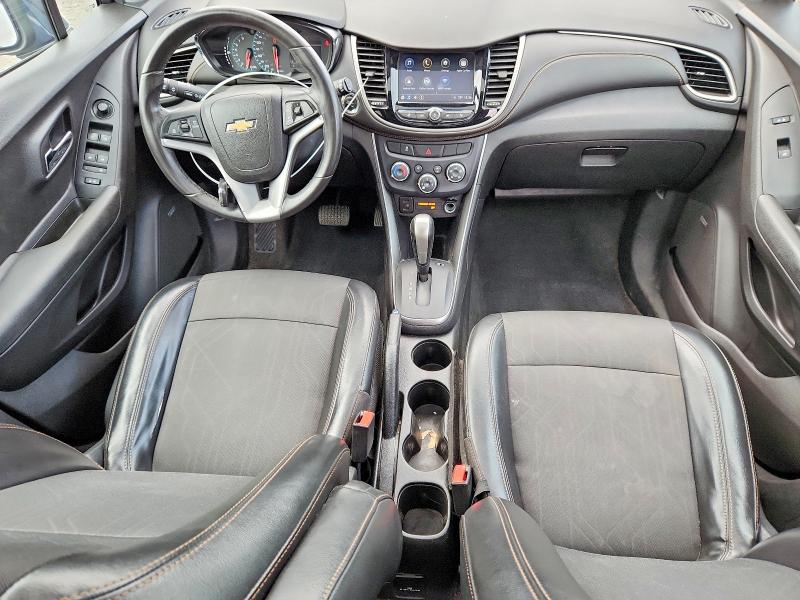Photo 8 from auction – 2018 CHEVROLET TRAX with VIN 3GNCJPSB0JL272061