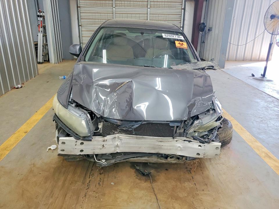 Zdjęcie 5 z aukcji – 2013 HONDA CIVIC z VIN 2HGFB2F53DH564103