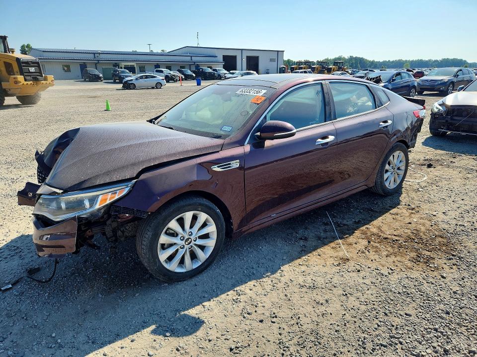 KIA OPTIMA 2016 с VIN 5XXGU4L38GG007321 - Снимка от търг