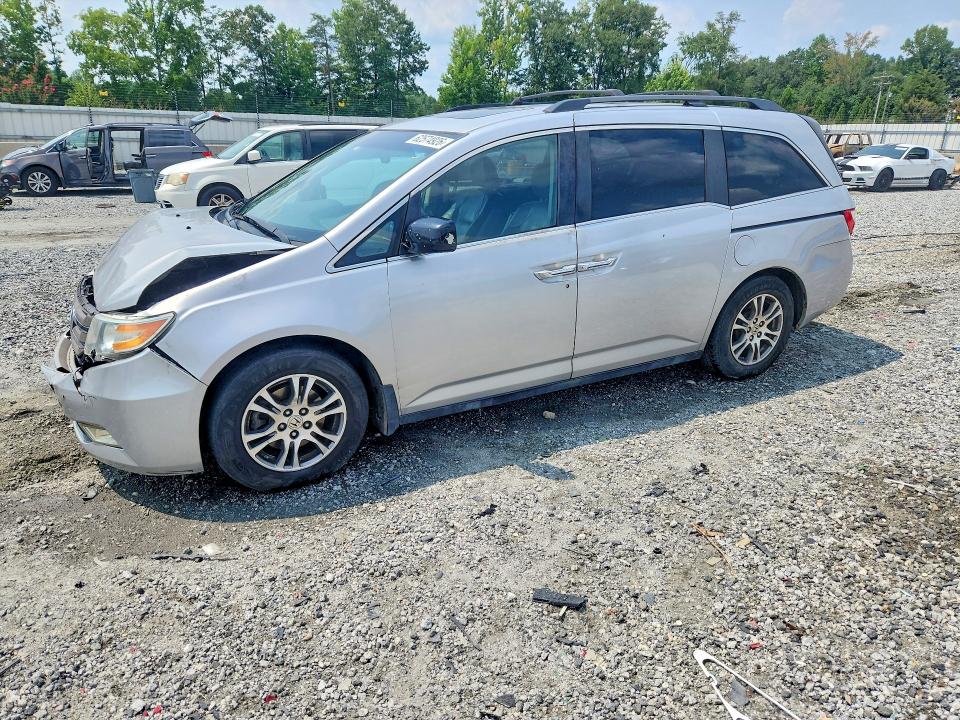 HONDA ODYSSEY 2013 with VIN 5FNRL5H67DB053547 - Photo from auction