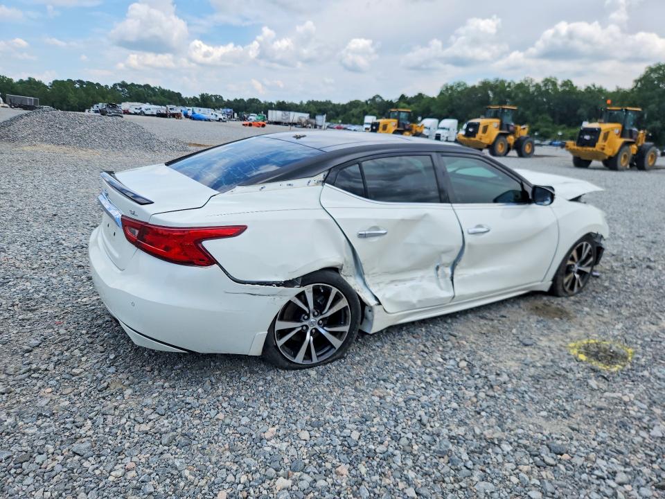 Photo 3 from auction – 2017 NISSAN MAXIMA with VIN 1N4AA6AP9HC426110