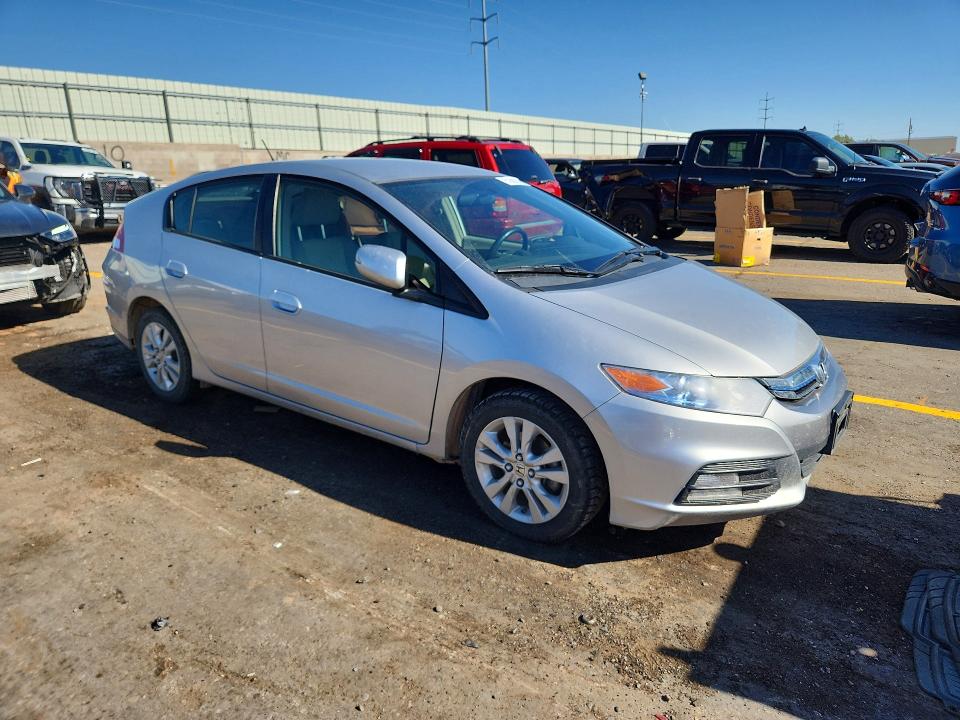 Photo 4 from auction – 2014 HONDA INSIGHT with VIN JHMZE2H77ES001971