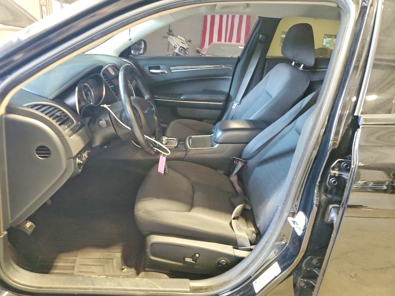 صورة رقم 7 من المزاد - 2018 CHRYSLER 300 مع VIN 2C3CCARG2JH250934