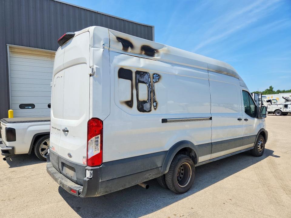 Photo 3 from auction – 2023 FORD TRANSIT with VIN 1FTRS4XG5PKA62228