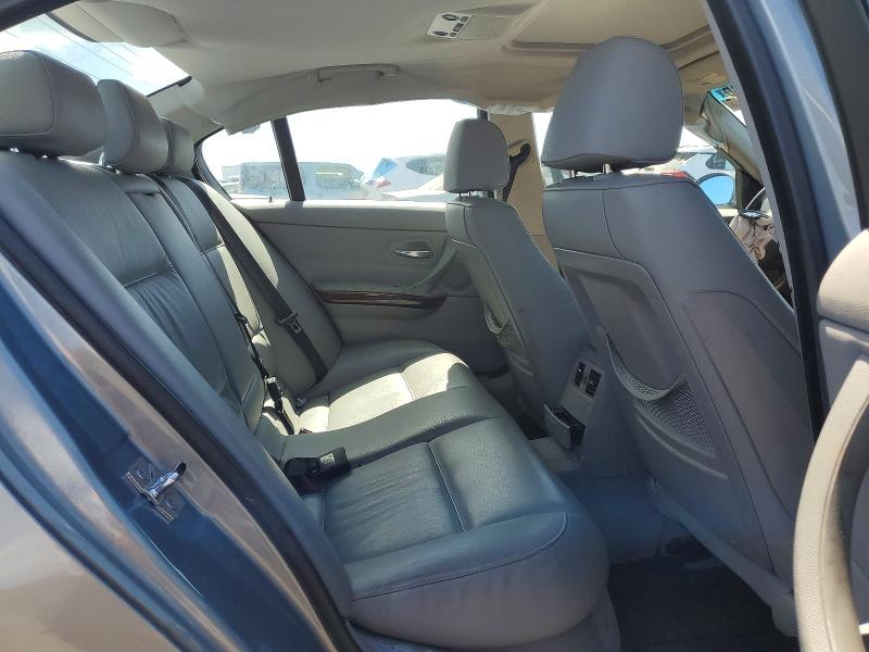 Photo 10 from auction – 2006 BMW 330 with VIN WBAVB33566KR77372