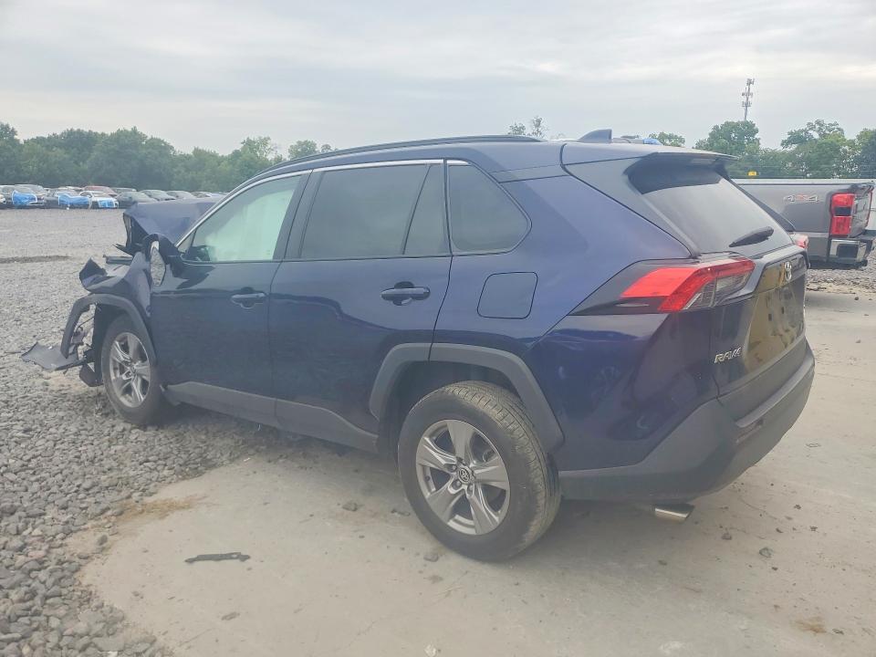 Photo 2 from auction – 2022 TOYOTA RAV4 with VIN 2T3P1RFV4NW278857