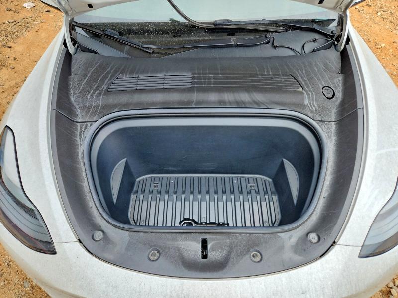 Photo 11 from auction – 2021 TESLA MODEL Y with VIN 5YJYGDEFXMF189444