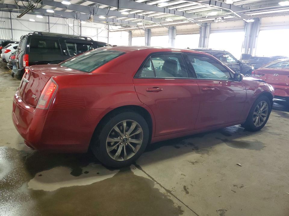 Photo 3 from auction – 2014 CHRYSLER 300 with VIN 2C3CCAGGXEH357335