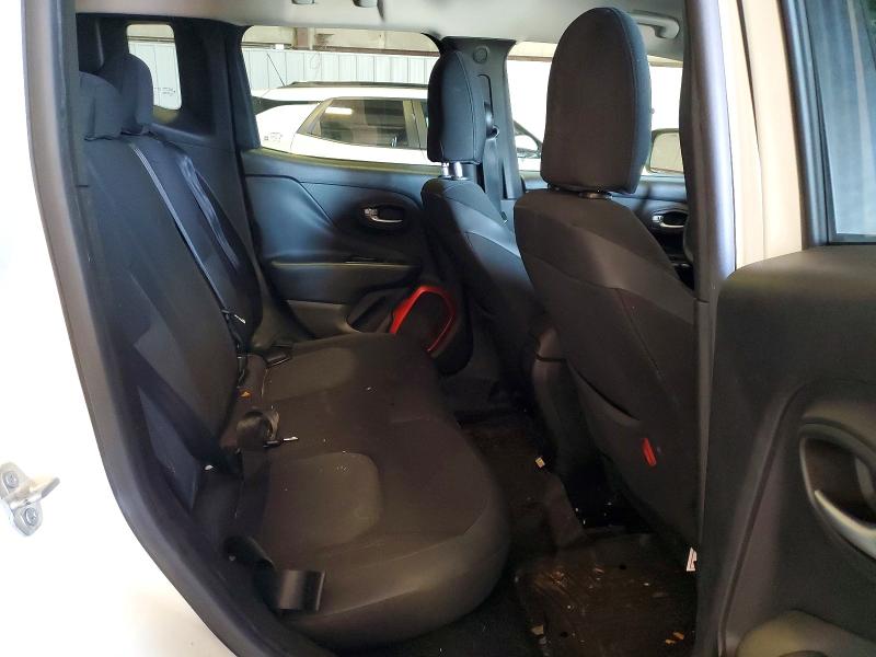 Photo 11 from auction – 2015 JEEP RENEGADE with VIN ZACCJBCT0FPB80370