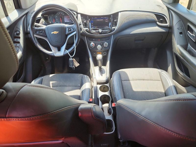 Photo 8 from auction – 2022 CHEVROLET TRAX with VIN KL7CJPSM1NB529839