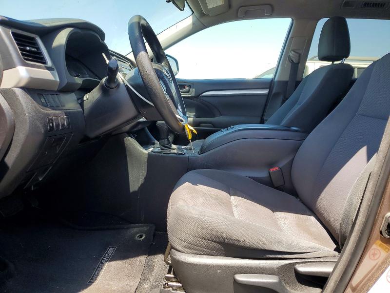 Photo 7 from auction – 2018 TOYOTA HIGHLANDER with VIN 5TDZARFH3JS037290