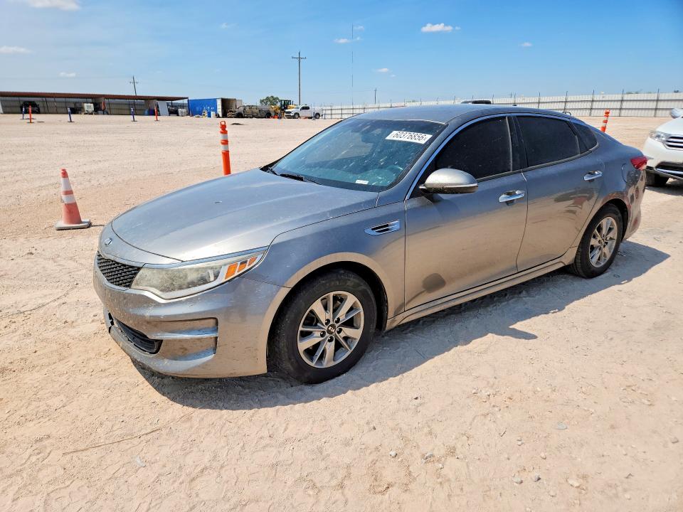 KIA OPTIMA 2018 with VIN 5XXGT4L39JG185104 - Photo from auction