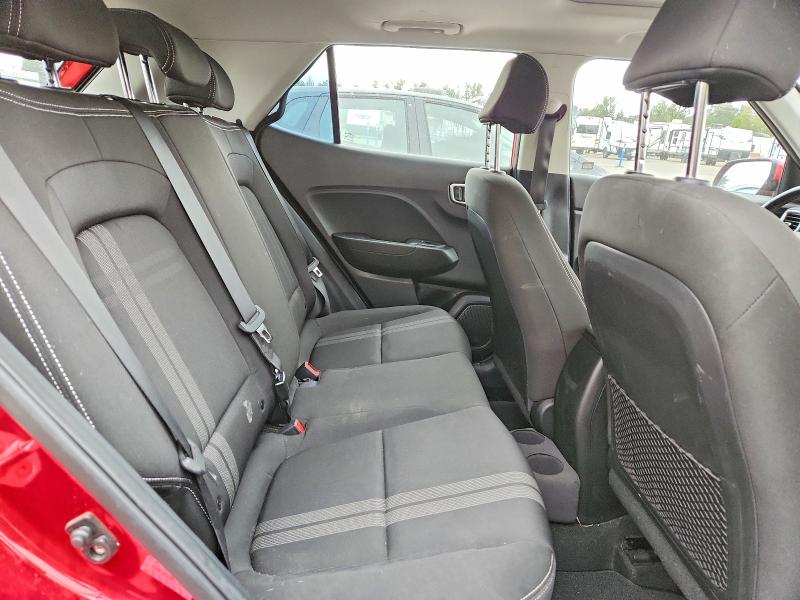 Photo 10 from auction – 2022 HYUNDAI VENUE with VIN KMHRC8A33NU135250