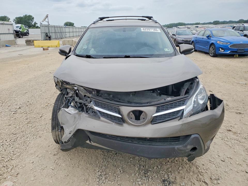 Photo 5 from auction – 2013 TOYOTA RAV4 with VIN JTMWFREV4DD006481