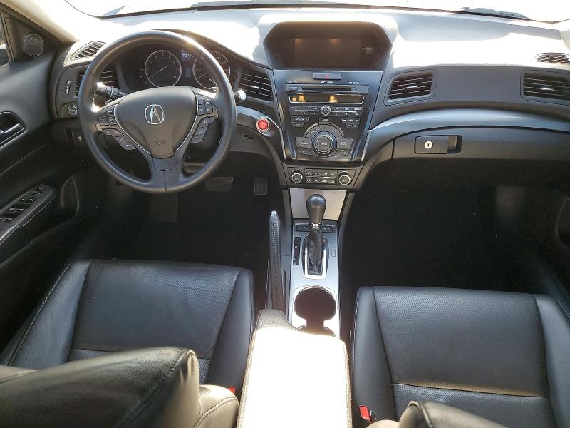 Photo 8 from auction – 2013 ACURA ILX with VIN 19VDE3F75DE301040