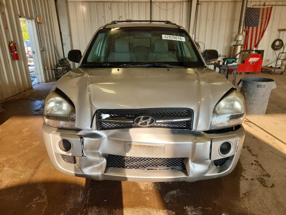 Photo 5 from auction – 2008 HYUNDAI TUCSON with VIN KM8JM12B48U876325