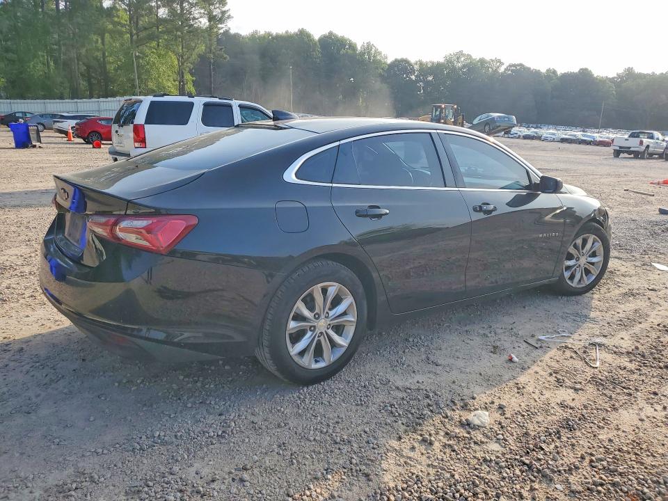 Photo 3 from auction – 2019 CHEVROLET MALIBU with VIN 1G1ZD5ST6KF184580