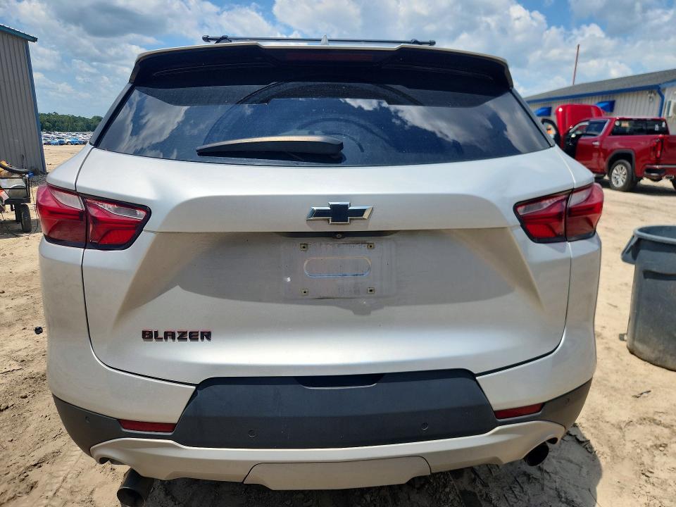 Photo 6 from auction – 2020 CHEVROLET BLAZER with VIN 3GNKBCRS0LS654445