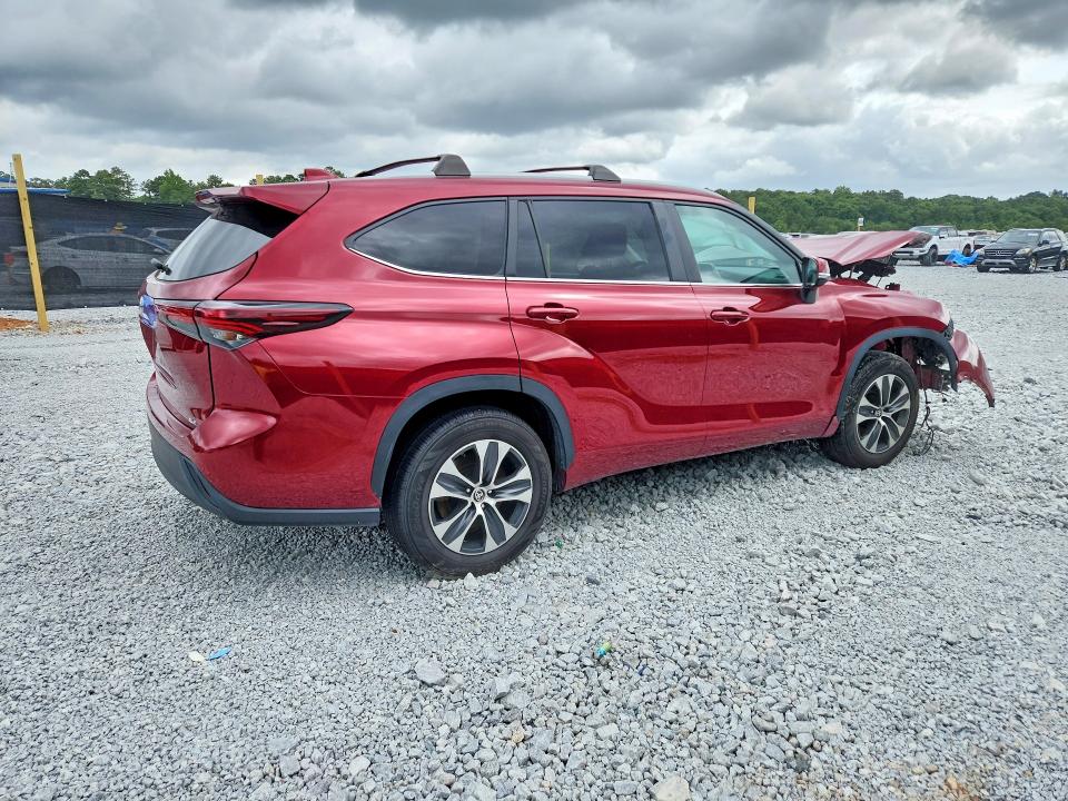 Foto 3 de la subasta – 2024 TOYOTA HIGHLANDER con VIN 5TDKDRAH2RS548713