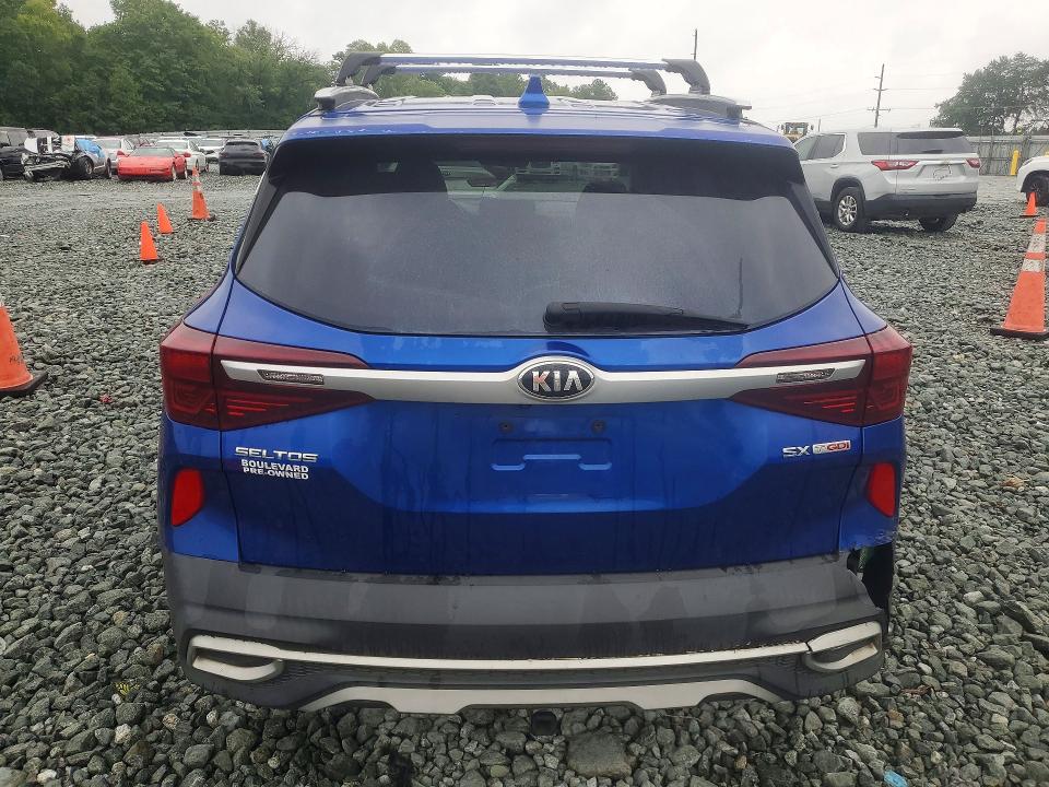 Foto 6 de la subasta – 2021 KIA SELTOS con VIN KNDETCA29M7088087