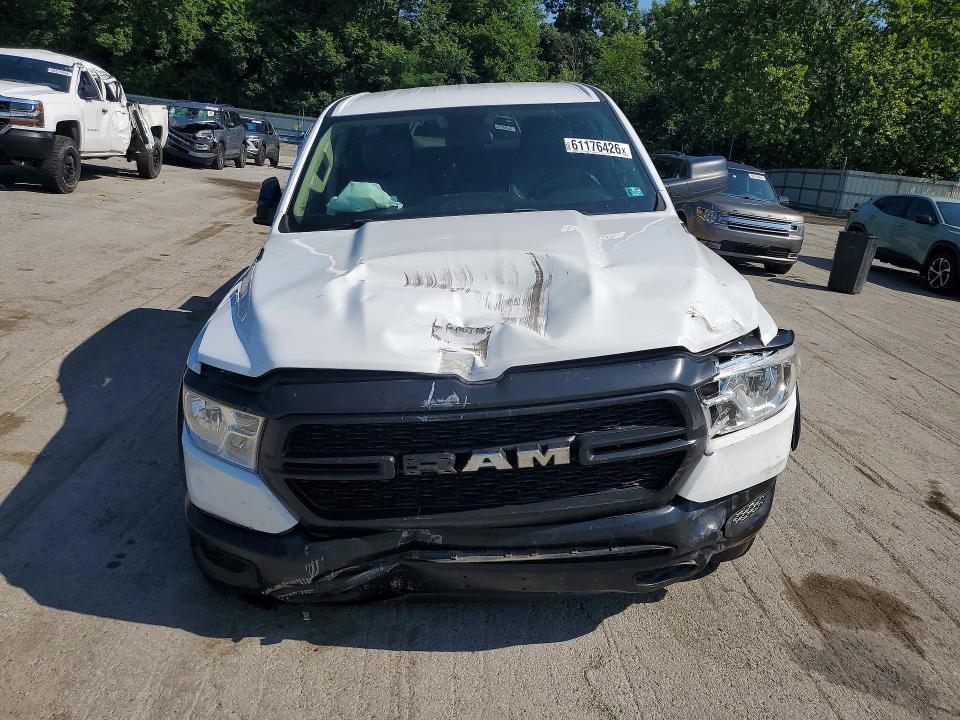 Снимка 5 от търг – 2019 RAM 1500 с VIN 1C6SRFCT0KN917041