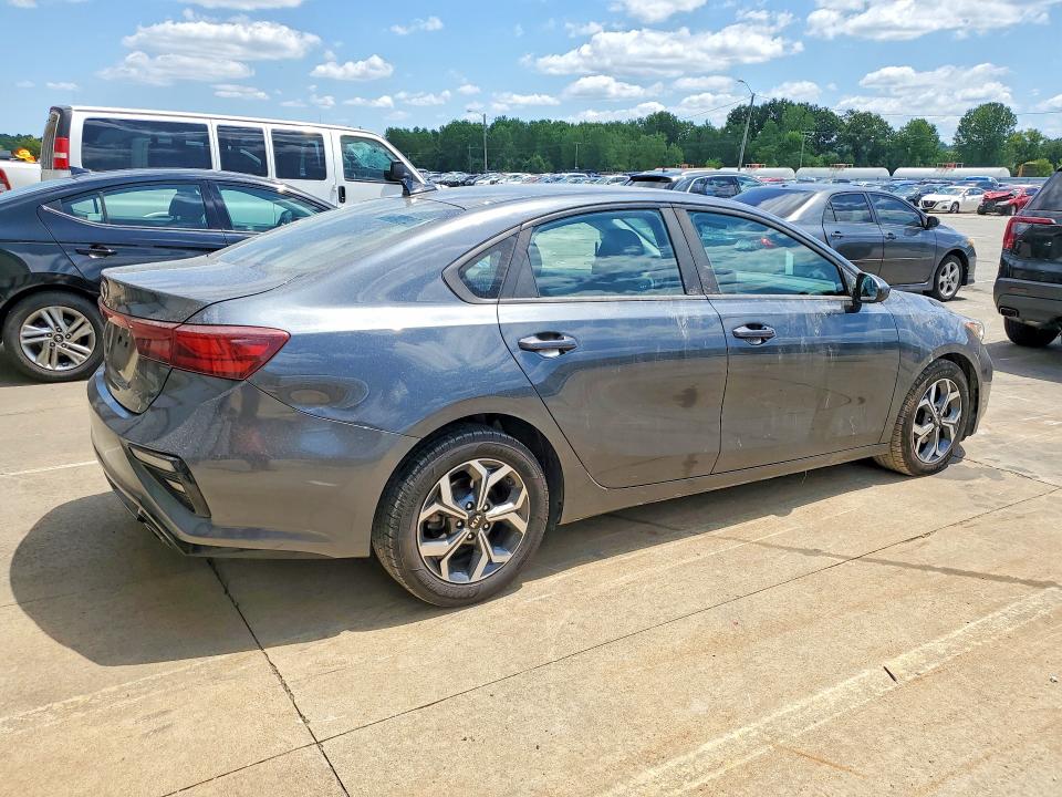 Zdjęcie 3 z aukcji – 2019 KIA FORTE z VIN 3KPF24AD2KE136265