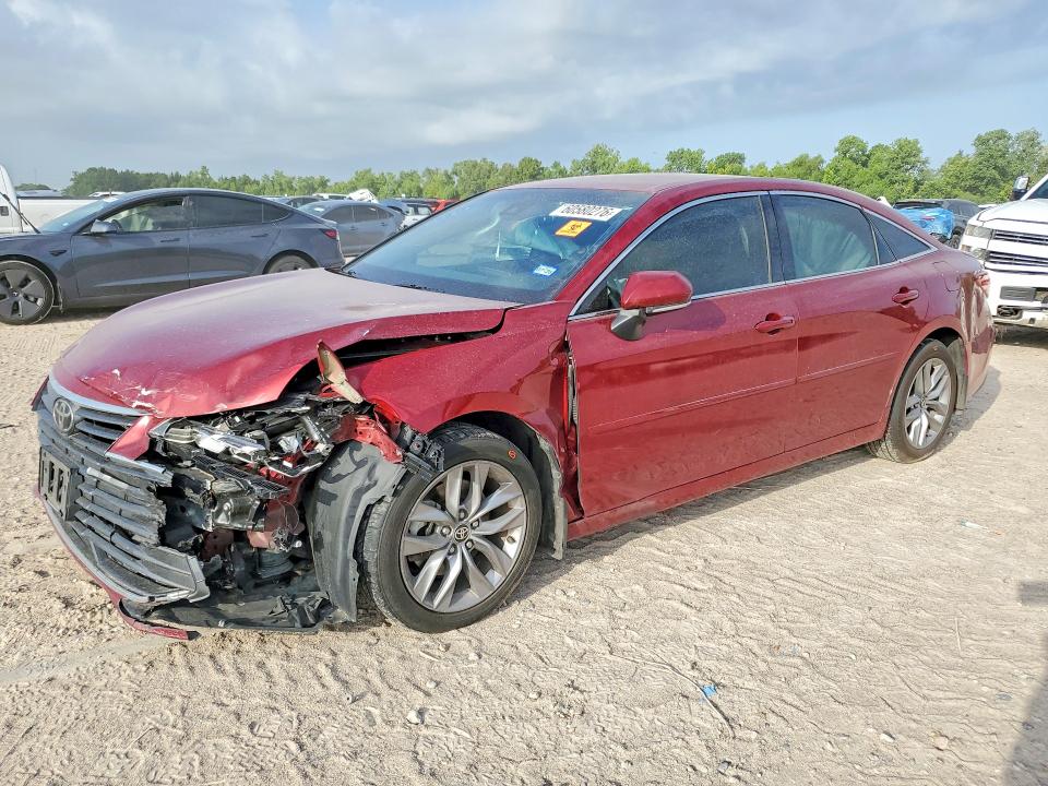 TOYOTA AVALON 2022 with VIN 4T1JZ1FB8NU080460 - Photo from auction