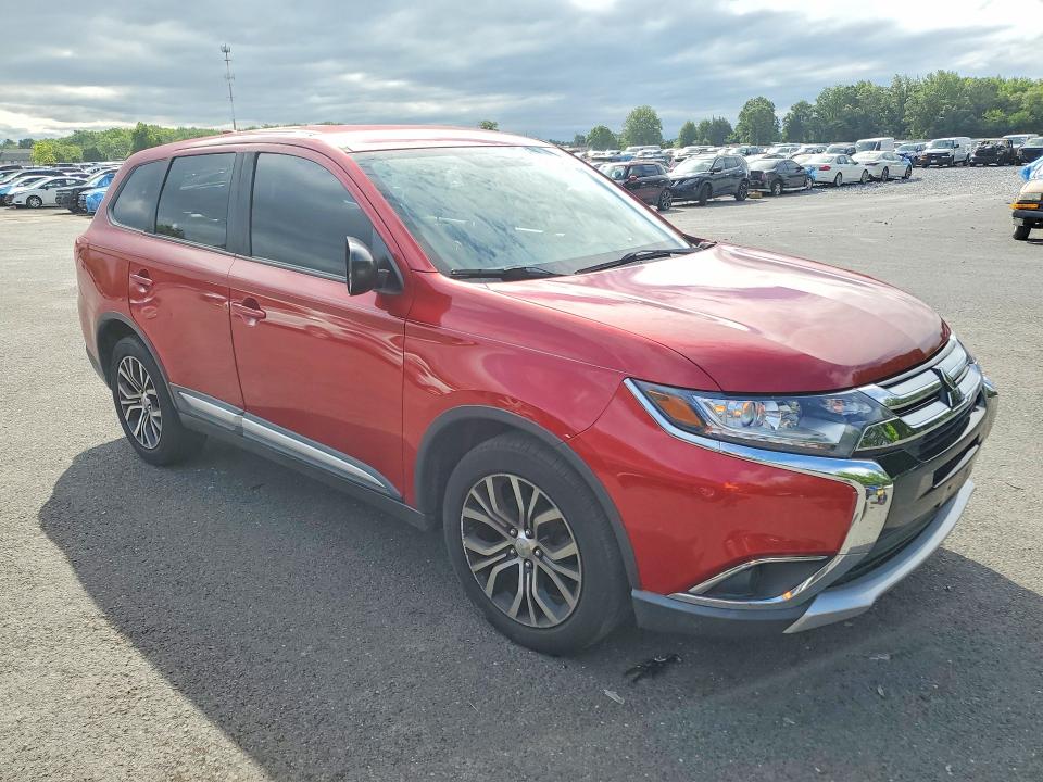 Photo 4 from auction – 2018 MITSUBISHI OUTLANDER with VIN JA4AD2A35JZ067987