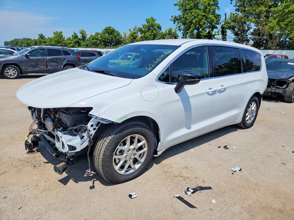 2025 CHRYSLER PACIFICA