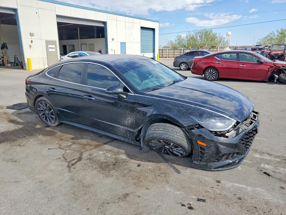 Photo 4 from auction – 2022 HYUNDAI SONATA with VIN KMHL34J22NA183135