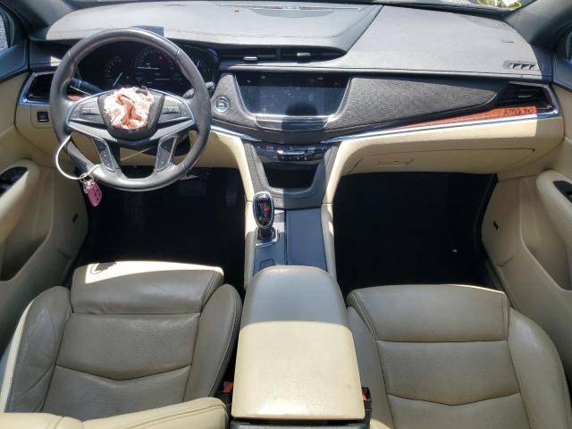 Photo 8 from auction – 2017 CADILLAC XT5 with VIN 1GYKNBRS2HZ157086