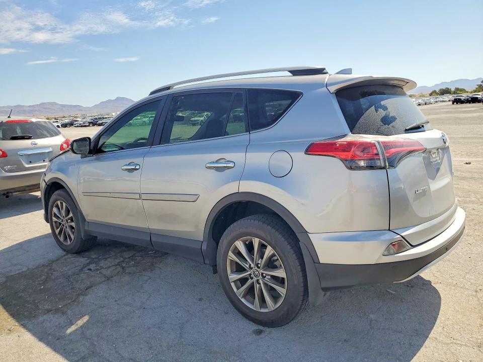 Photo 2 from auction – 2017 TOYOTA RAV4 with VIN 2T3YFREV8HW322600