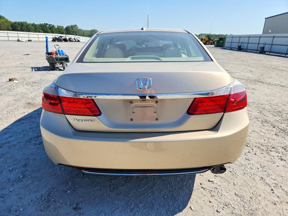 Photo 6 from auction – 2015 HONDA ACCORD with VIN 1HGCR2F84FA036192