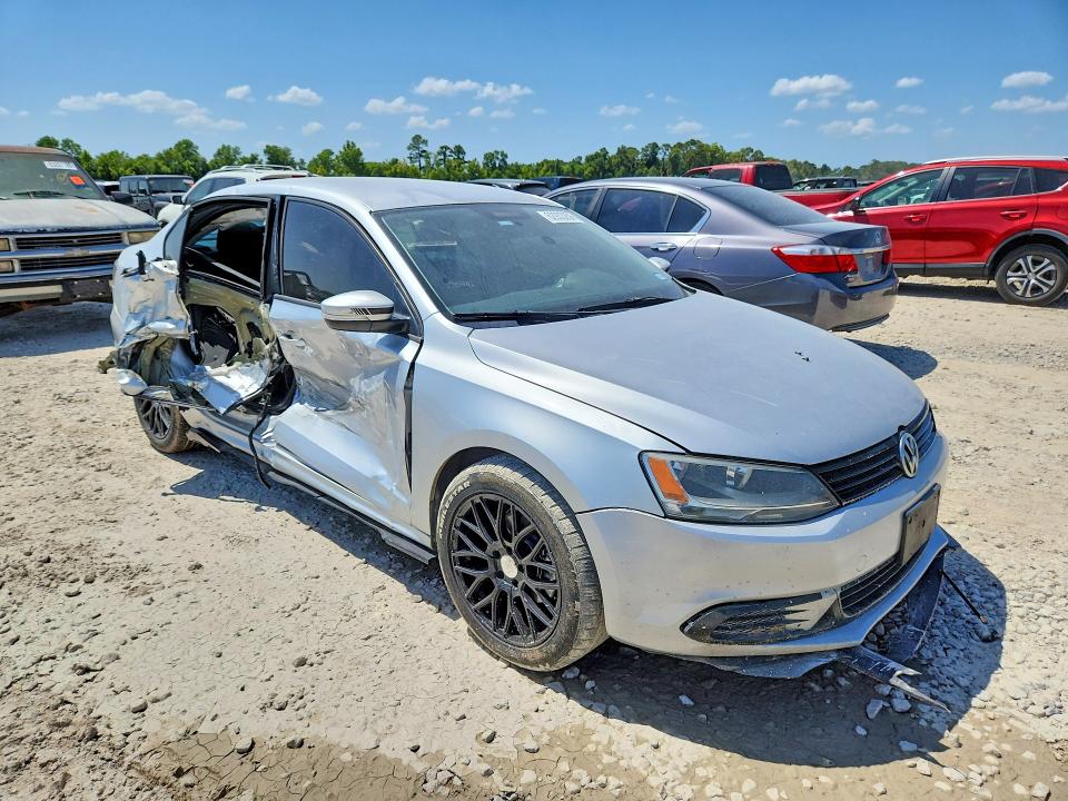 Photo 4 from auction – 2012 VOLKSWAGEN JETTA with VIN 3VWDP7AJ8CM303376