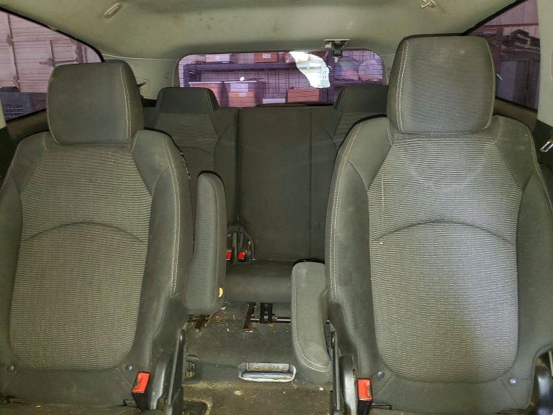 Photo 10 from auction – 2017 CHEVROLET TRAVERSE with VIN 1GNKRGKD8HJ192840