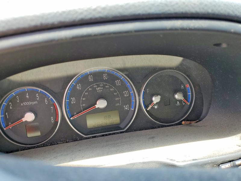 Photo 9 from auction – 2008 HYUNDAI SANTA FE with VIN 5NMSH73E98H184531