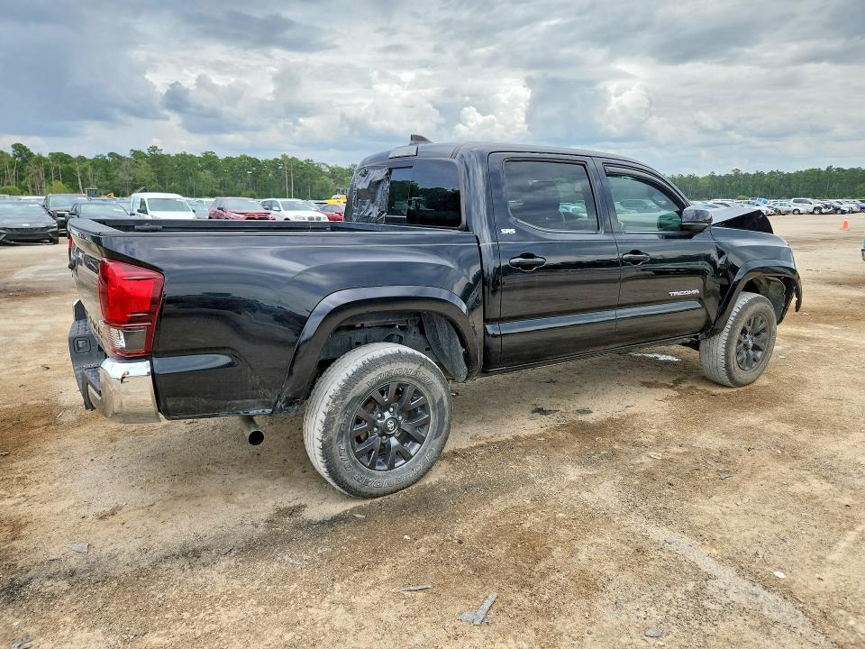 Photo 3 from auction – 2021 TOYOTA TACOMA with VIN 3TMCZ5AN6MM416213