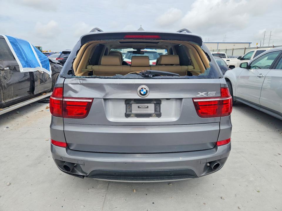 Photo 6 from auction – 2013 BMW X5 with VIN 5UXZV4C53D0G51993
