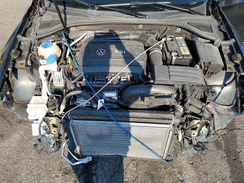 Photo 11 from auction – 2016 VOLKSWAGEN PASSAT with VIN 1VWCT7A34GC036592