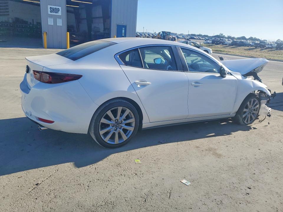 Photo 3 from auction – 2026 MAZDA 3 with VIN JM1BPACL2T1871416