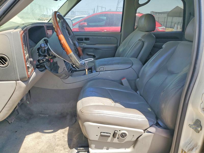 Photo 7 from auction – 2005 CADILLAC ESCALADE with VIN 1GYEC63T75R194366