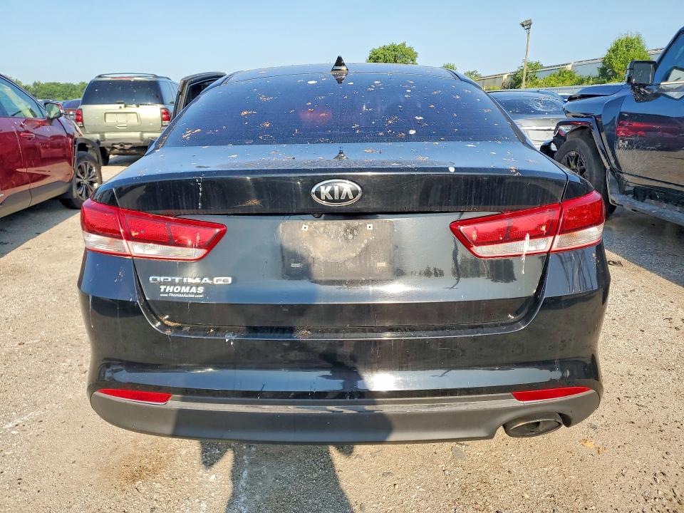 Photo 6 from auction – 2017 KIA OPTIMA with VIN 5XXGT4L3XHG136441