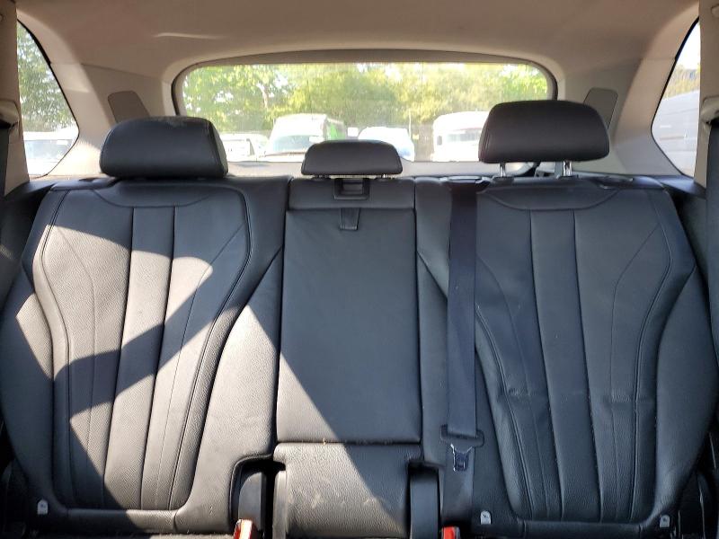 Photo 10 from auction – 2015 BMW X5 with VIN 5UXKR0C54F0P08815