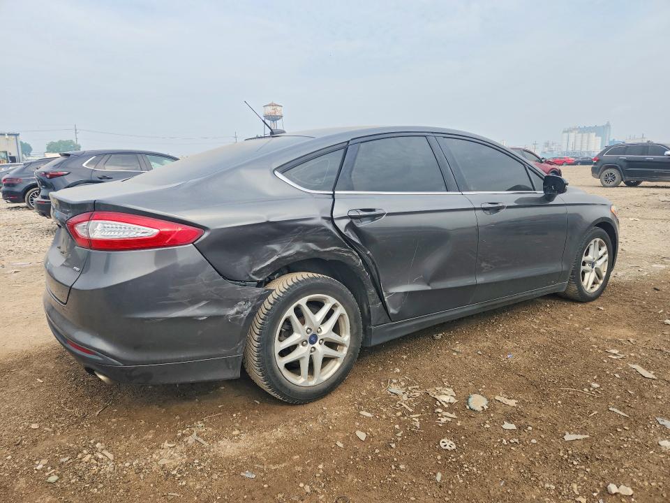 Photo 3 from auction – 2016 FORD FUSION with VIN 3FA6P0H74GR365305