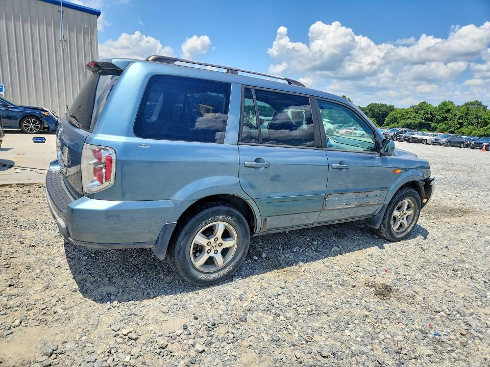 Photo 3 from auction – 2008 HONDA PILOT with VIN 5FNYF28578B017825